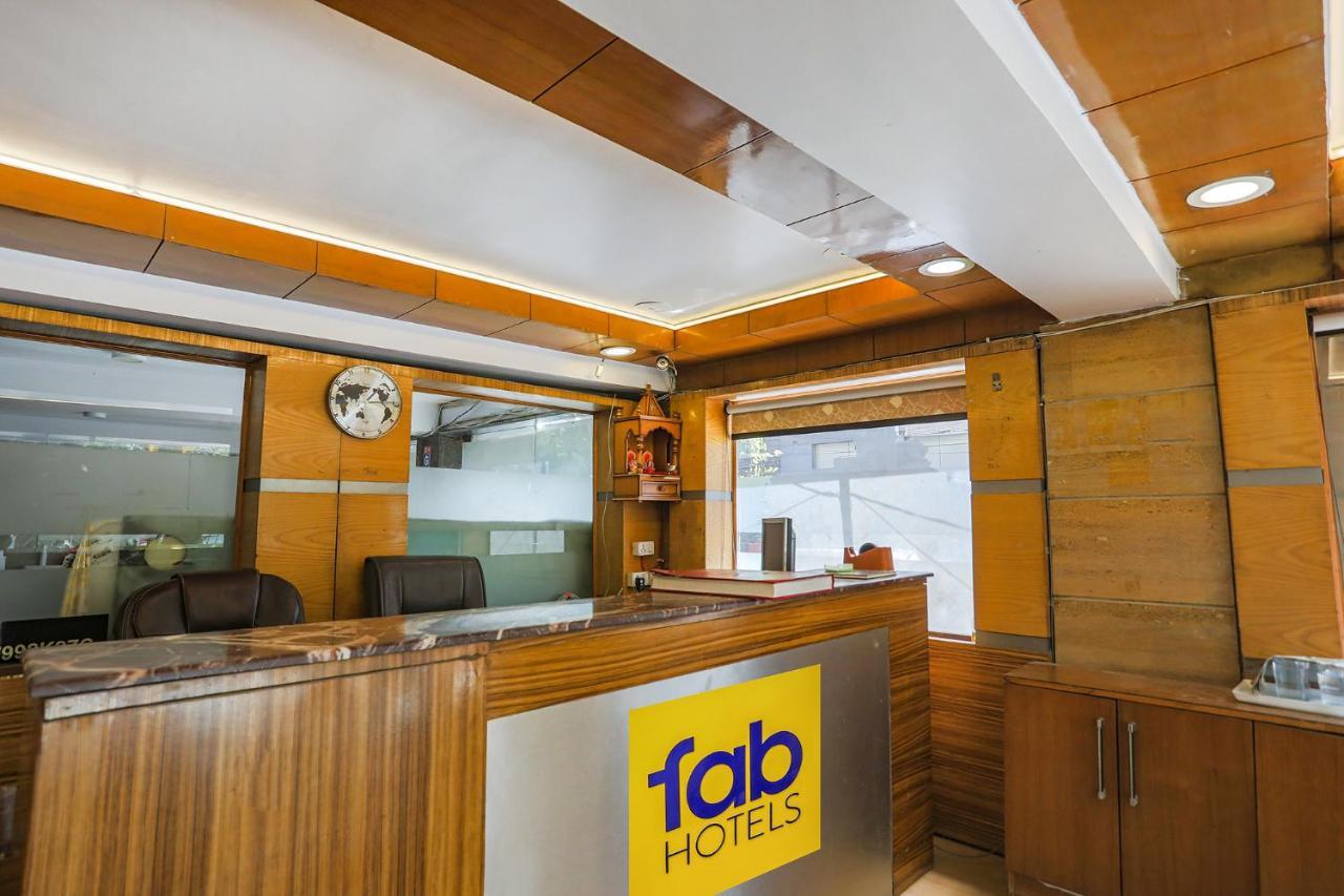 Fabhotel Trio Continental Patel Nagar Нью-Делі Екстер'єр фото