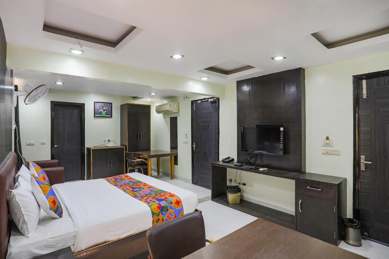 Fabhotel Trio Continental Patel Nagar Нью-Делі Екстер'єр фото